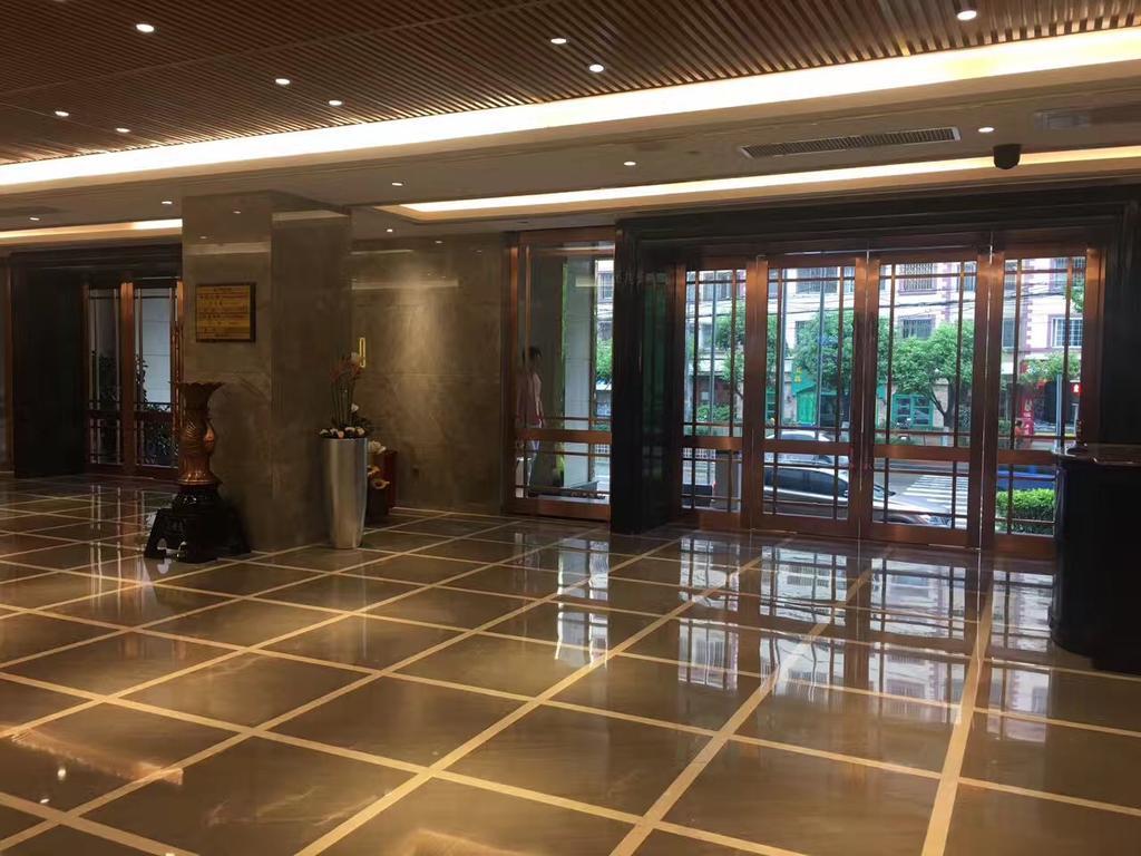 Dynasty International Hotel Куньмин Экстерьер фото